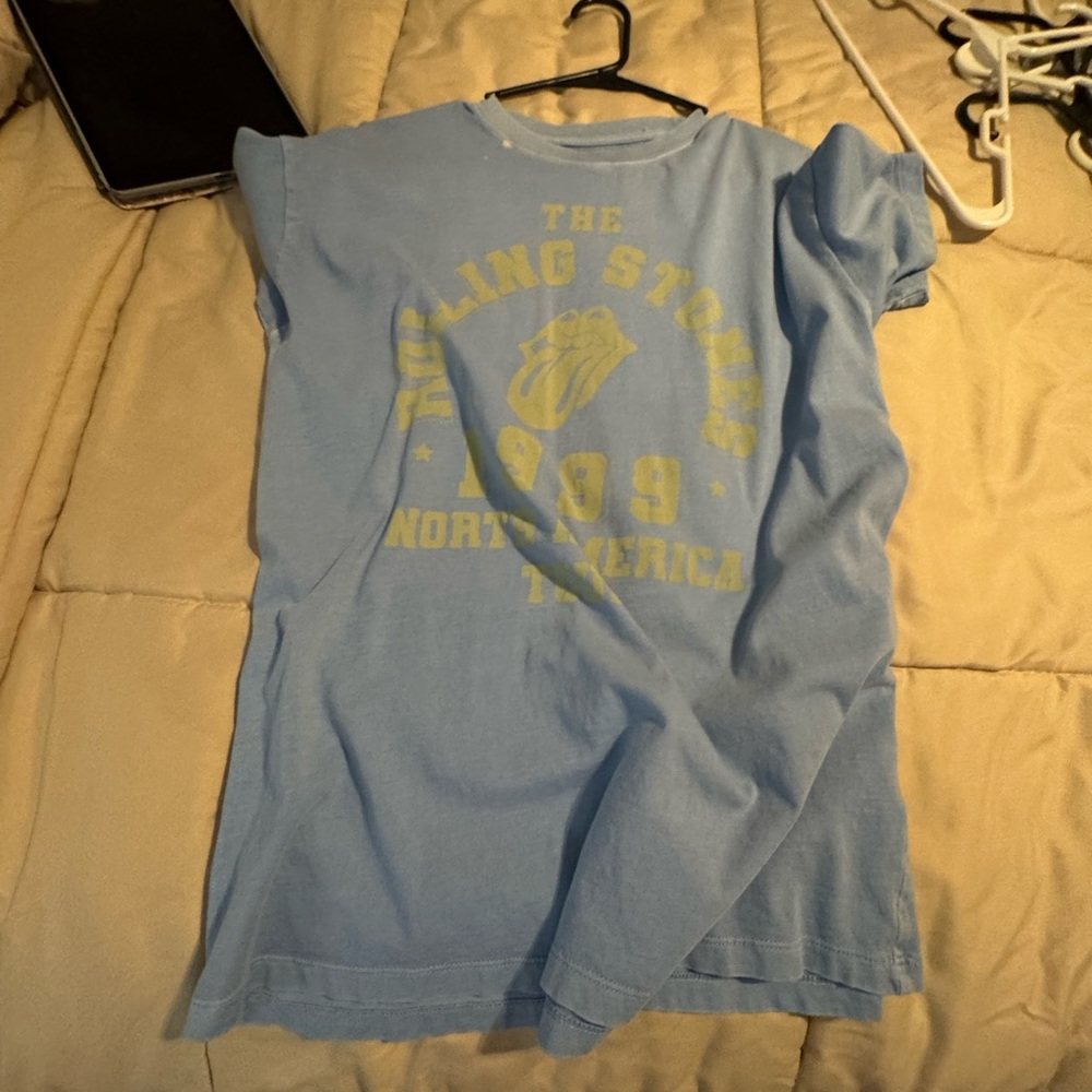 ae size small